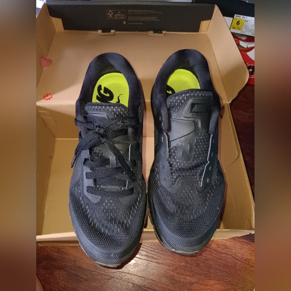 Nike shoes
